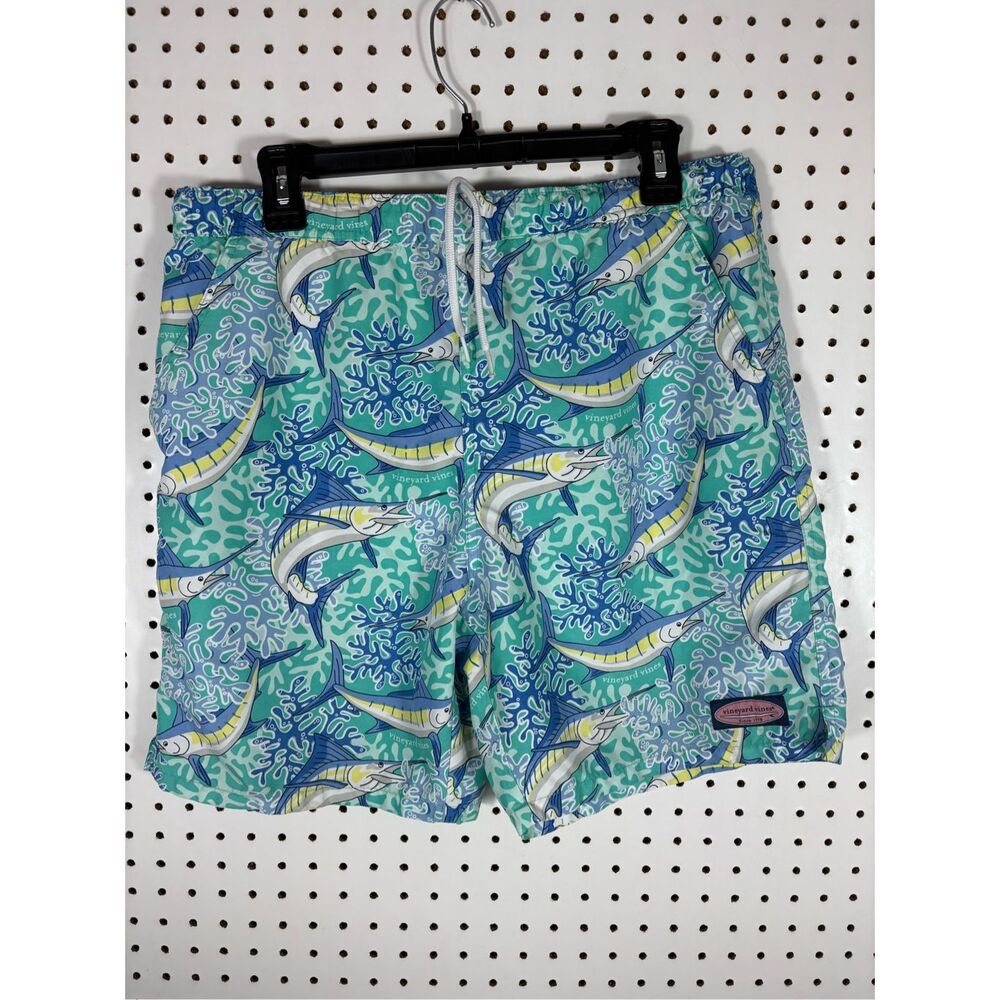 Vineyard Vines swordfish Print board shorts Size S